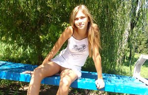 Laura Loves Katrina pleased to share with you xxx gallery with Katrina in some playful lesbian action