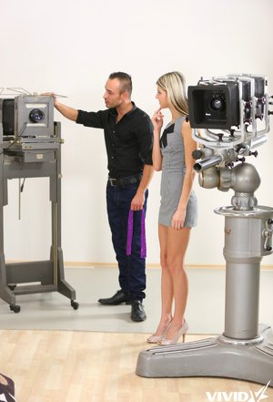 vivid are pleased to offer you a free pictures featuring Petite Vixen in boy-girl scene